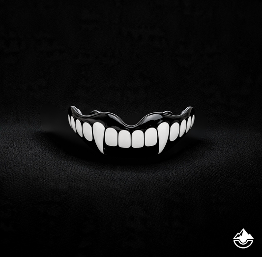 Protège-dents à mouler - Design dents de vampire